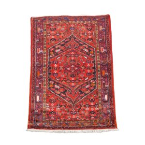 Prachtig vloerkleed met voornamelijk rood en mooie patronen 217x128cm