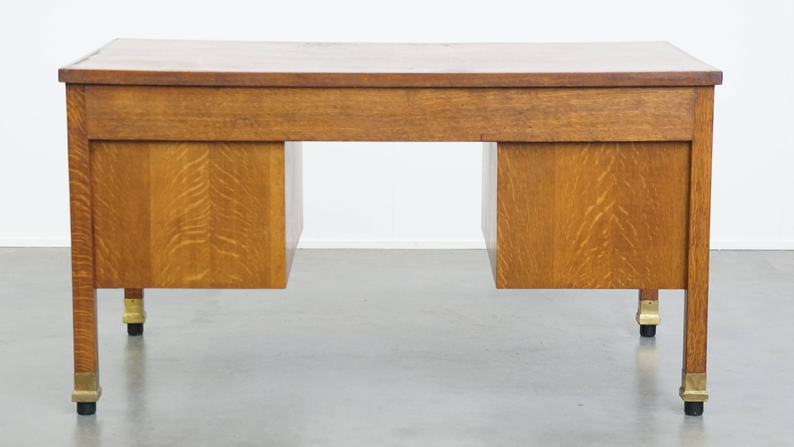 Uniek en antiek eikenhouten Art Deco bureau uit begin 20e eeuw in Amsterdamse school stijl - Afbeelding 5