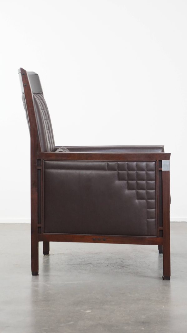 Luxe Art Deco Schuitema design fauteuil met donkerbruin leer uit de Decoforma serie met sierlijke stiksels - Afbeelding 3