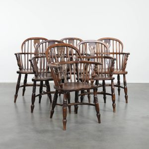 Set van 6 antieke zeer mooie Engelse Windsor stoelen met een waanzinnige kleurstelling en een prachtig patina