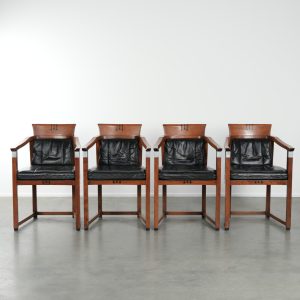 Luxe zwart lederen set van 4 Art Deco design eetkamerstoelen van Schuitema uit de Decoforma serie met armleuningen