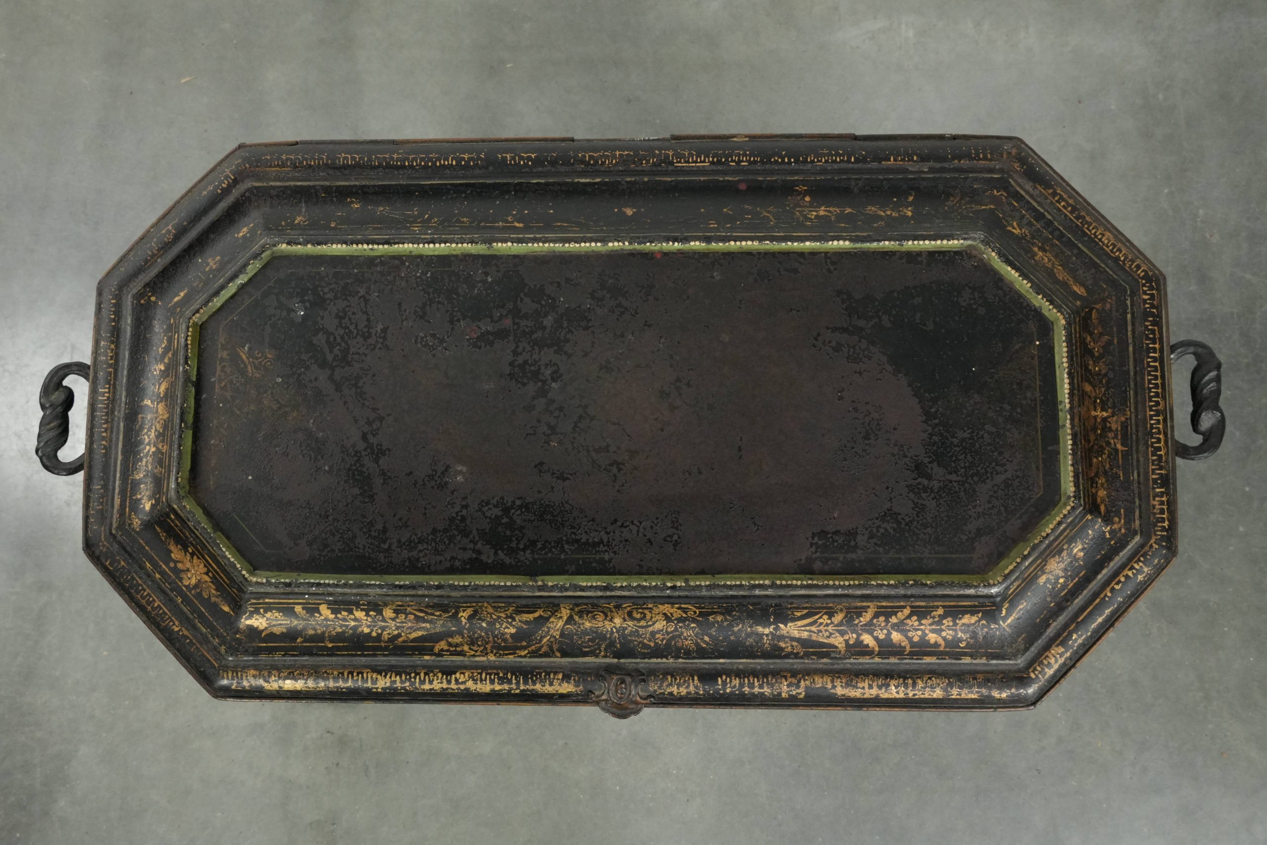 Sierlijk antieke kolen/ haardbak in Chinoiserie stijl uit de 19 eeuw met prachtige accenten en messing ornamenten - Afbeelding 7