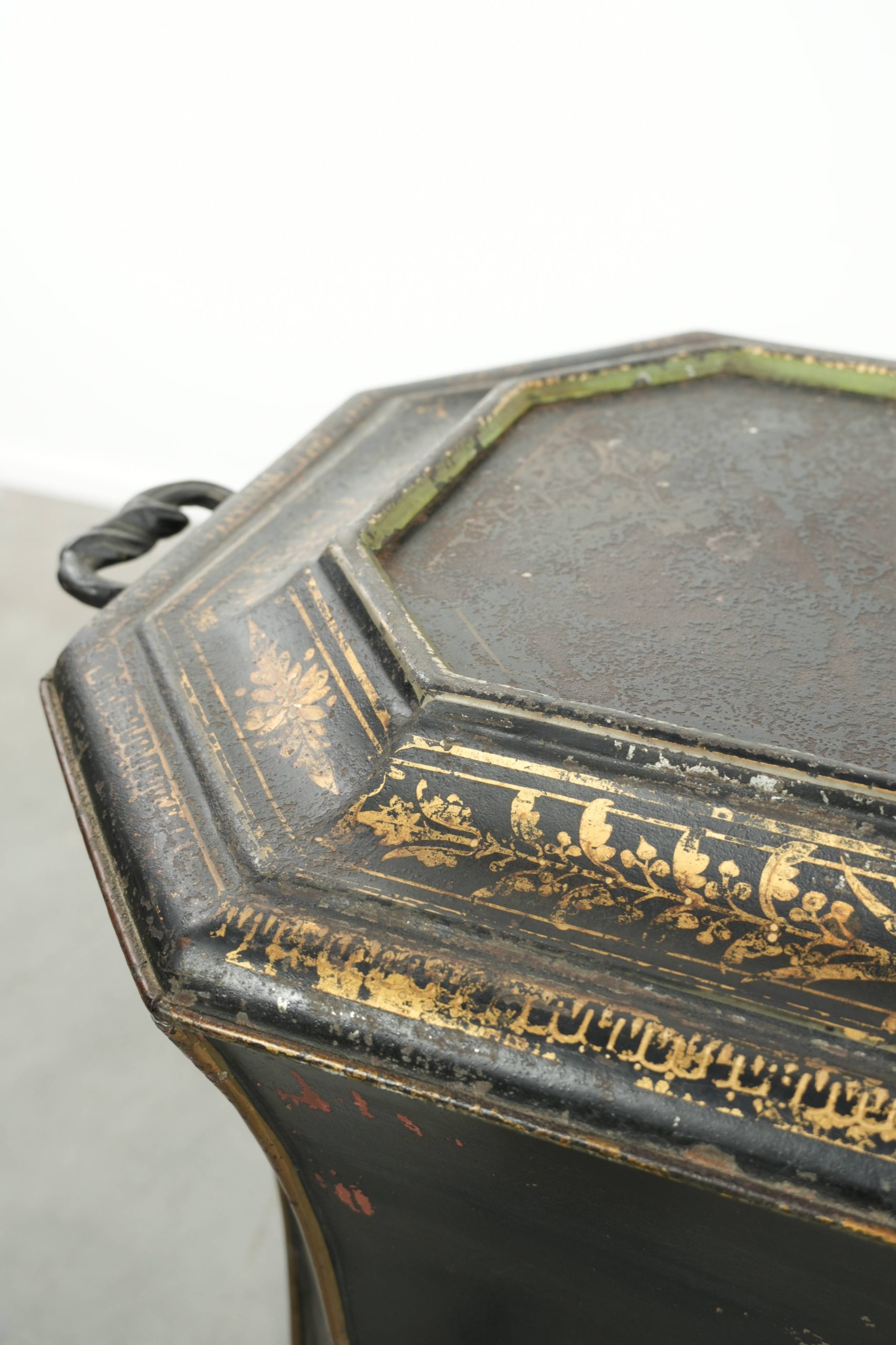 Sierlijk antieke kolen/ haardbak in Chinoiserie stijl uit de 19 eeuw met prachtige accenten en messing ornamenten - Afbeelding 10