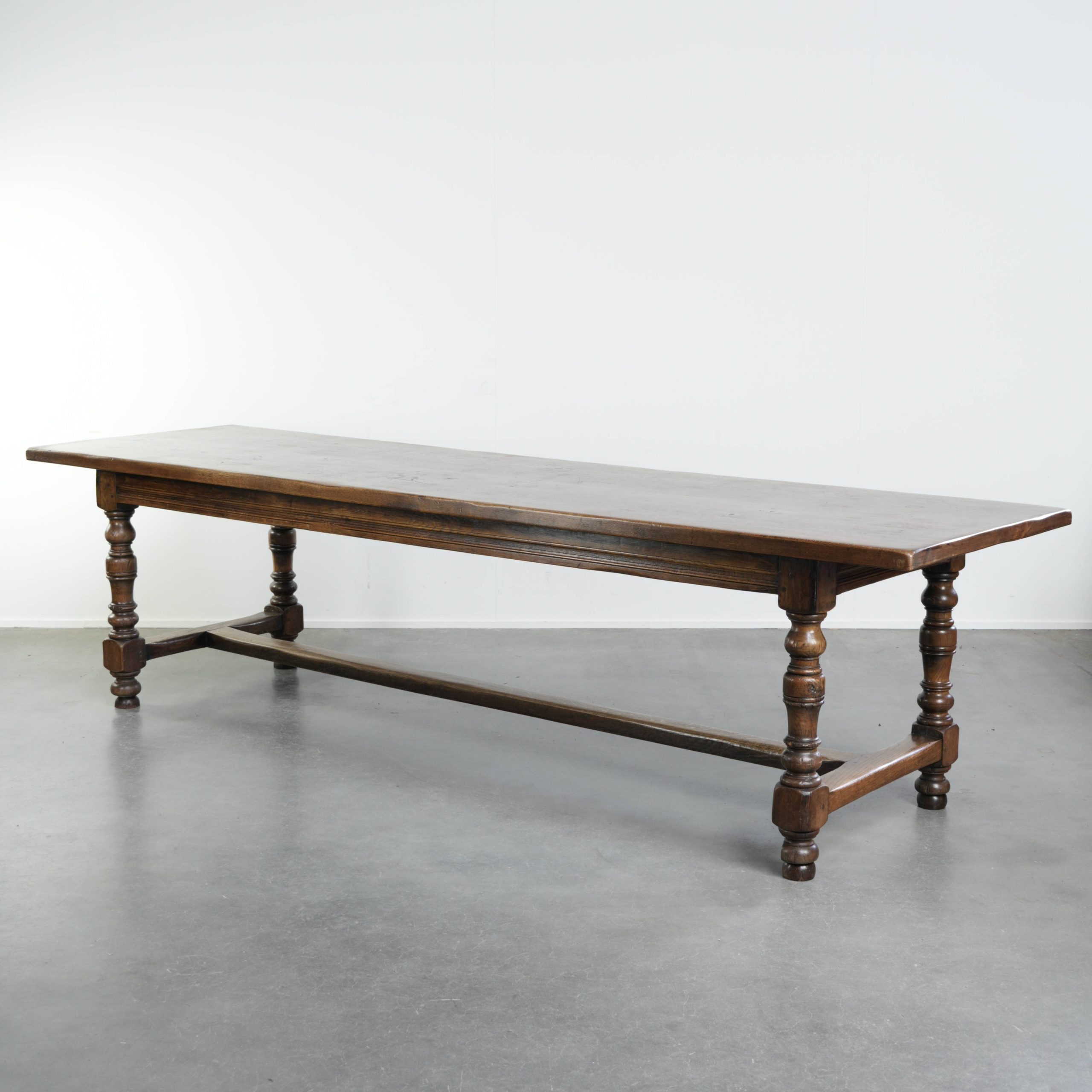 Grote antieke Engelse eikenhouten boeren xxl eettafel in een uniek groot formaat en een prachtig patina uit begin 19e eeuw