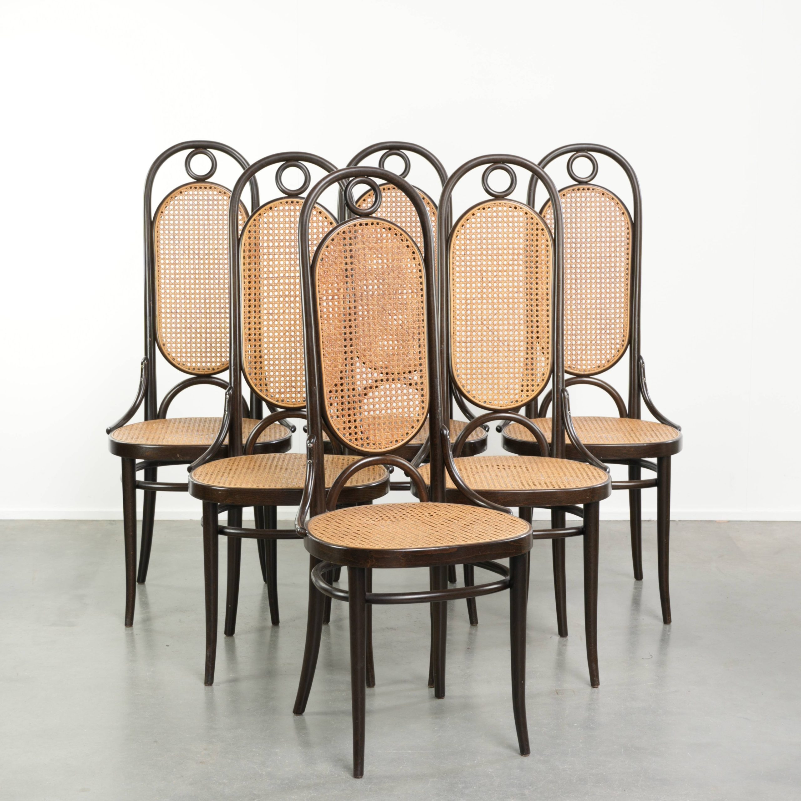 Set van 6 originele vintage Thonet long John design eetkamerstoelen/ bistrostoelen met webbing