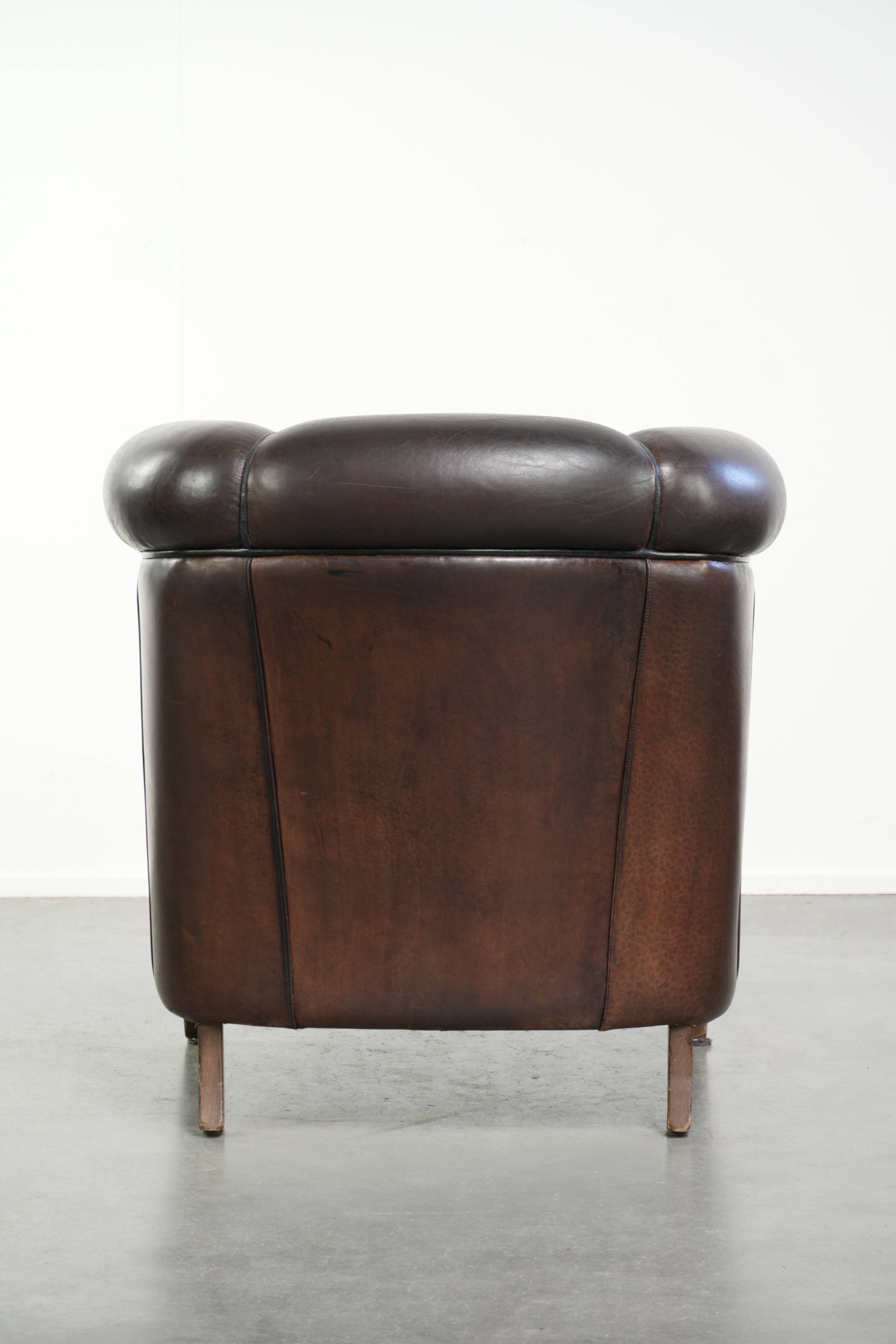 Prachtige set van een schapenleren bankstel samen met zijn bijpassende clubfauteuil met een luxe voorkomen - Afbeelding 4