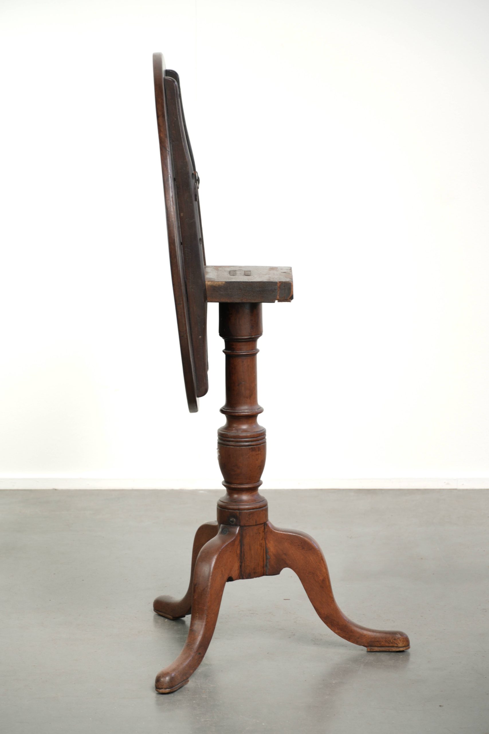 Leuke antieke Engelse tilttop tafel met zeer mooie kleuren en een prachtig patina - Afbeelding 5